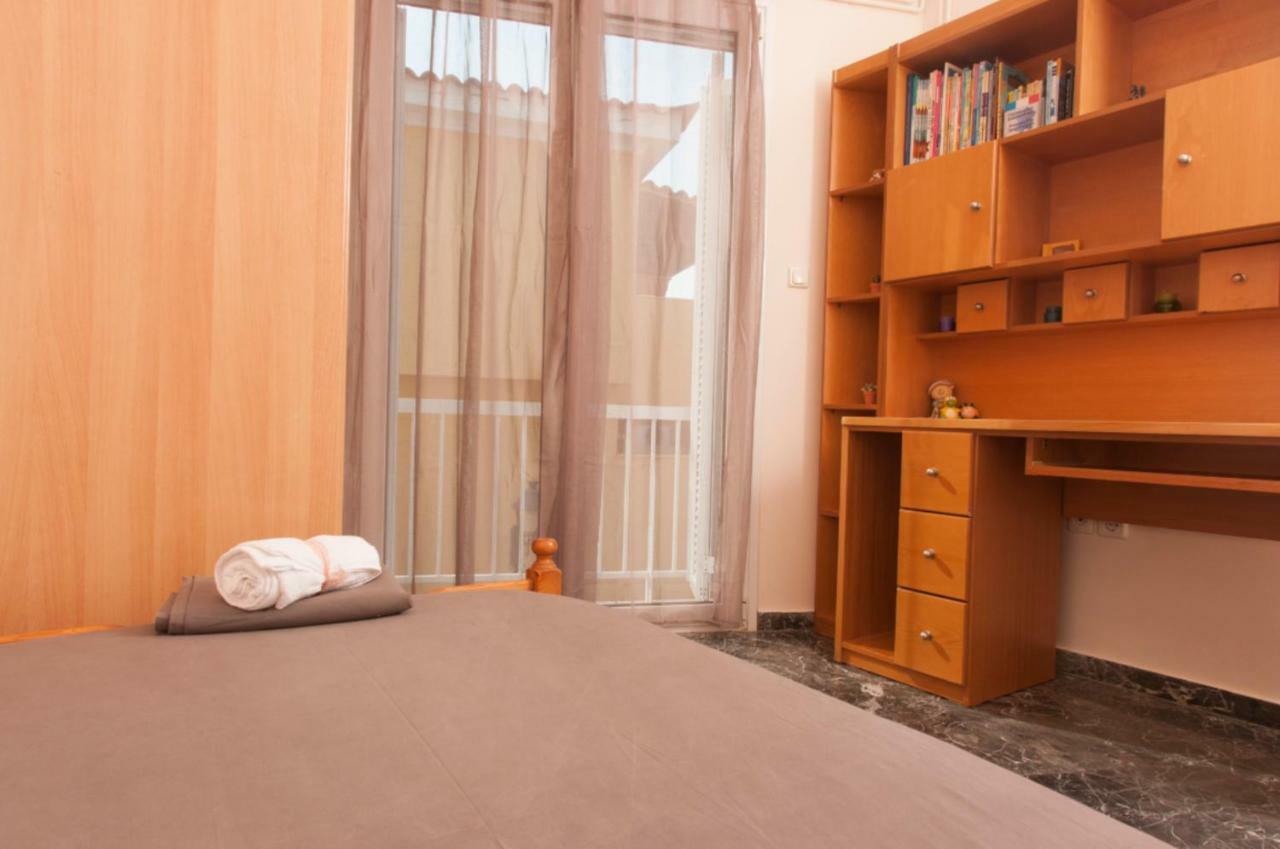 칼라마타 Relaxing Appt. Into The Heart Of Historical Center 아파트 외부 사진
